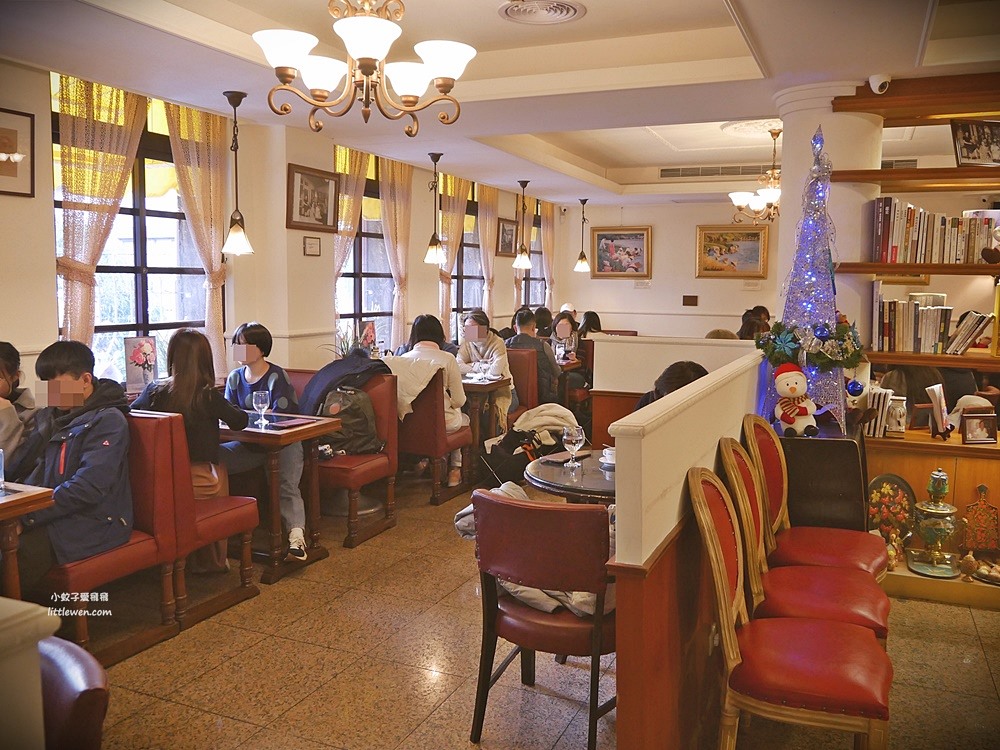 台北城中「明星咖啡館」擁有俄國皇室血源之老式文青