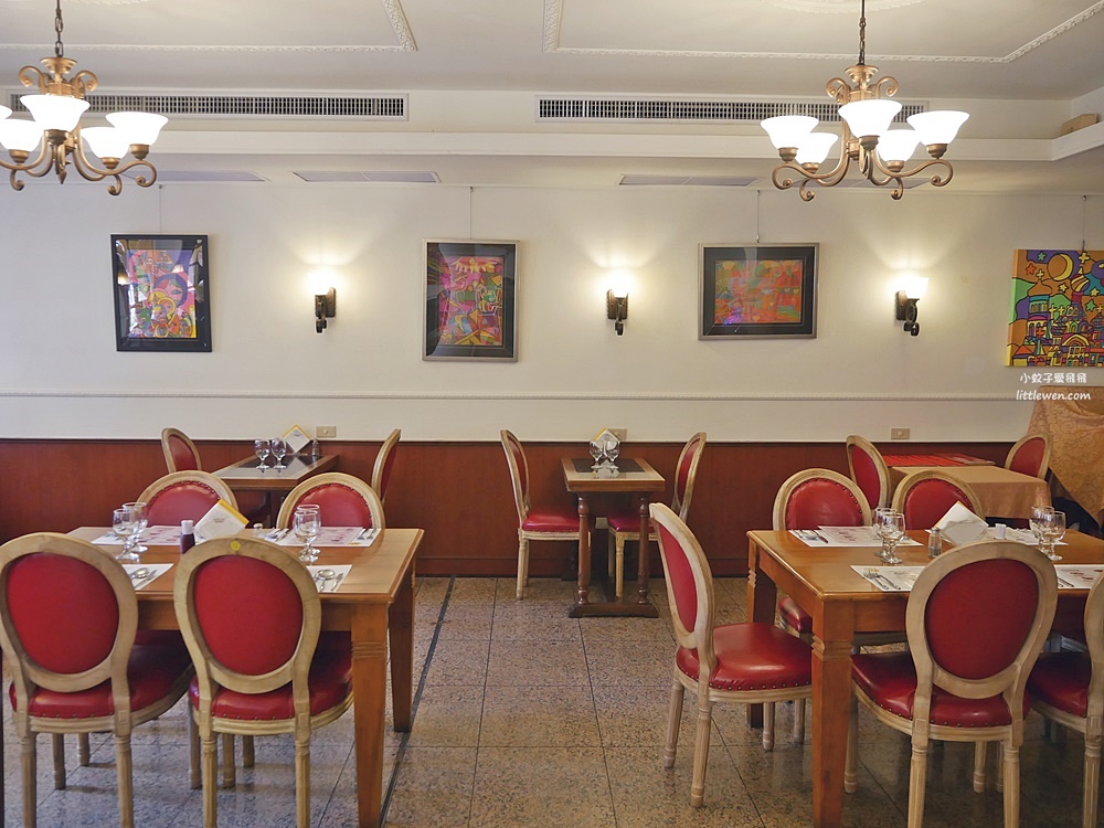 台北城中「明星咖啡館」擁有俄國皇室血源之老式文青