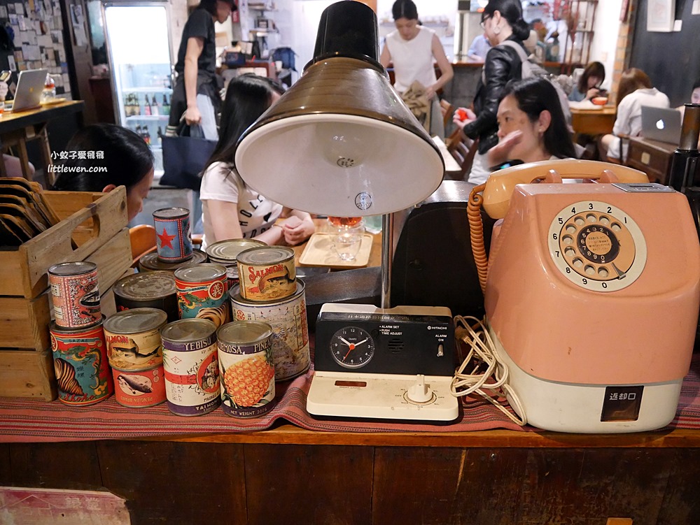 台北中正美食「特有種商行」電影x美食咖啡走進魏德聖導演展示間