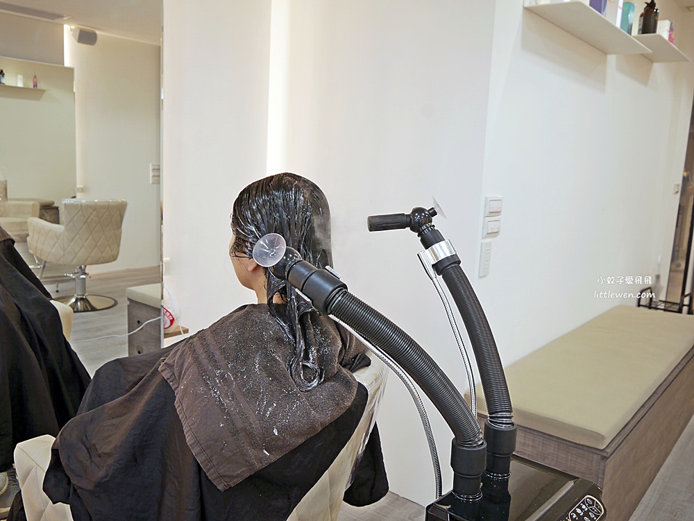 板橋染髮推薦Azone髮廊新月殿新開幕，質感燙或染1500元