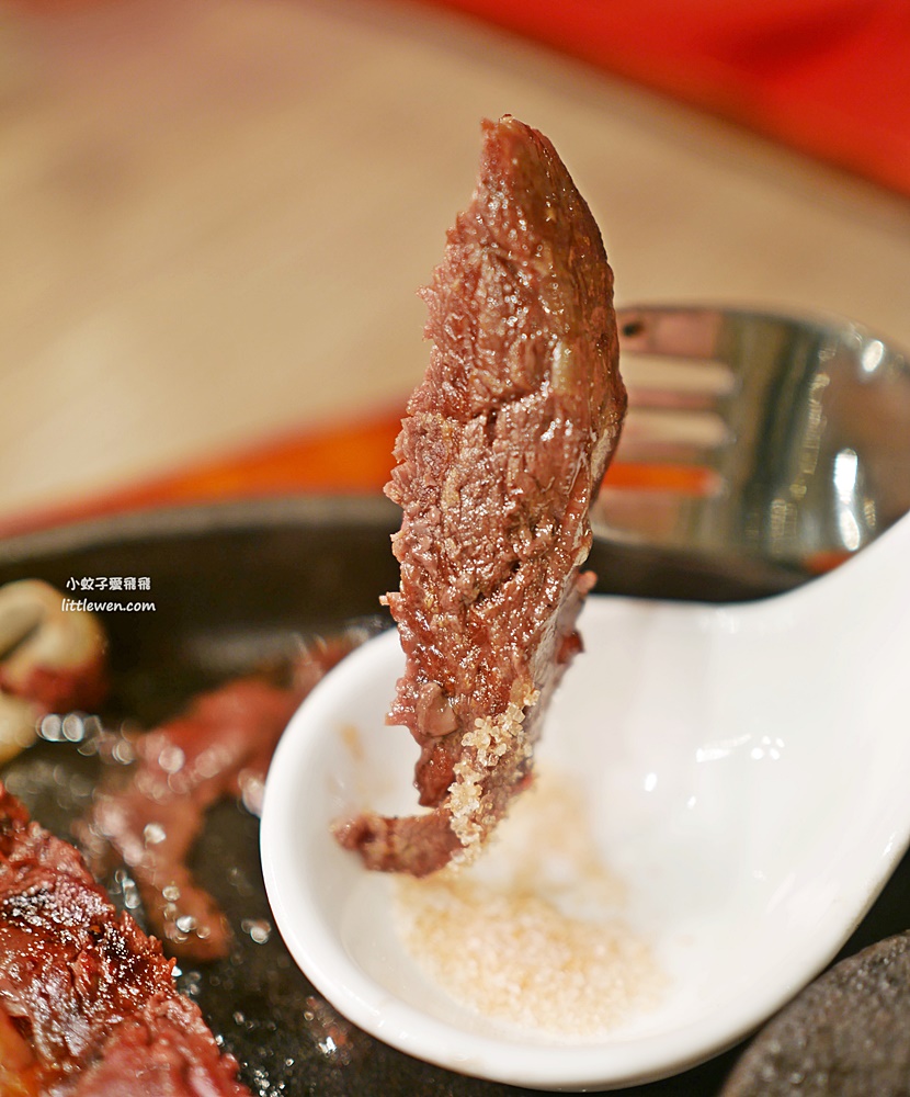 饗犇牛排館～大戈壁蒙古烤肉的新品牌339元享自助吧吃到飽(菜單)