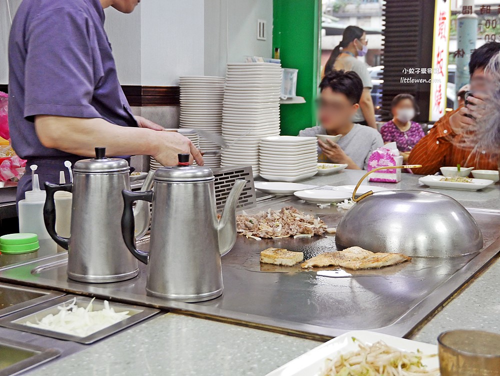 板橋美食「水連鐵板燒」200元起經濟餐含自助吧吃到飽不限時無服務費