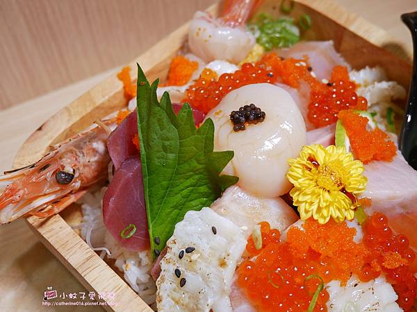 板橋日本料理「丼畫家」平價至奢華、極致賞味之海鮮丼飯 @小蚊子愛飛飛