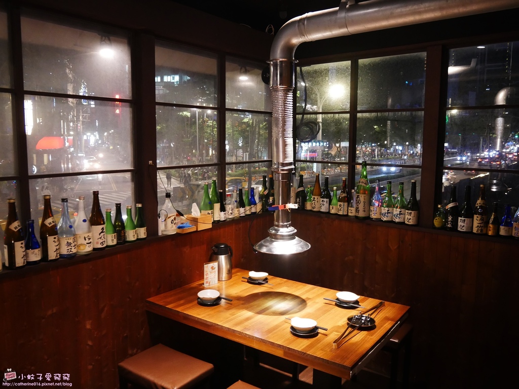 板橋府中「町燒酒食」轉角遇到獨棟日式木屋之燒肉居酒屋食堂 @小蚊子愛飛飛
