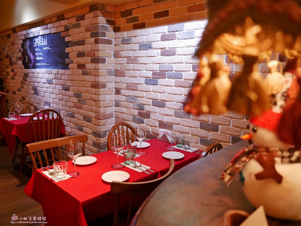 東區美食「ChiaoDuo House巧哚洋房」兼具傳統與創意義式料理，典雅浪漫適合約會聚餐 @小蚊子愛飛飛