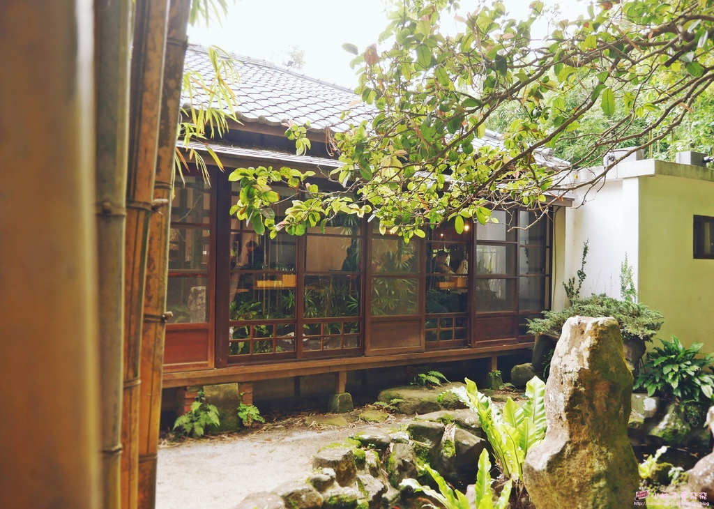 陽明山咖啡「豆留森林」昭和老屋活化，重現京都嵐山竹林小徑幽靜之美 @小蚊子愛飛飛